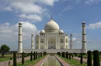 Taj_Mahal_AgraIndia.jpg