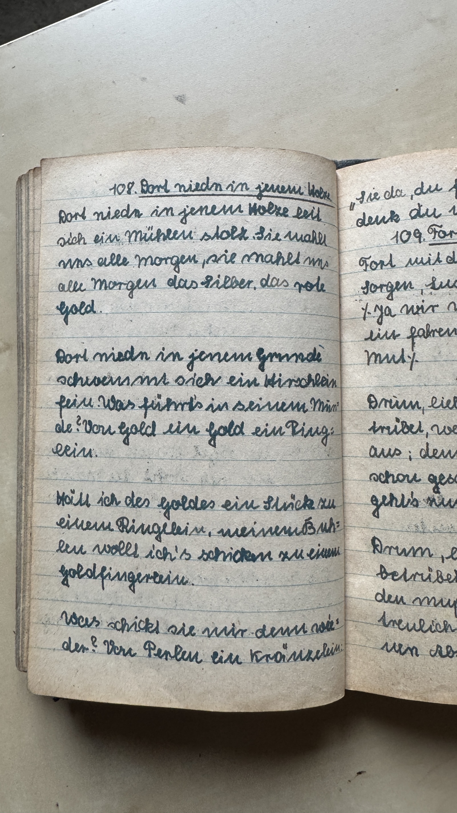Original Liederbuch Seite 111